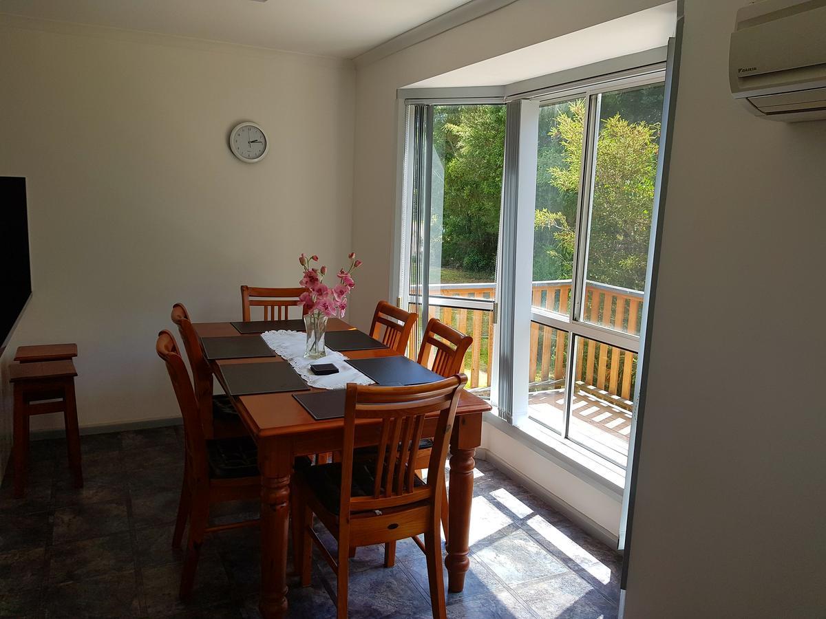 Regatta Point Tavern & Holiday Villas Стран Экстерьер фото