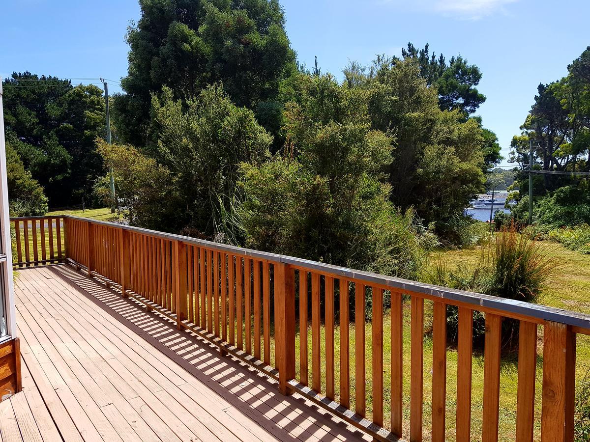 Regatta Point Tavern & Holiday Villas Стран Экстерьер фото